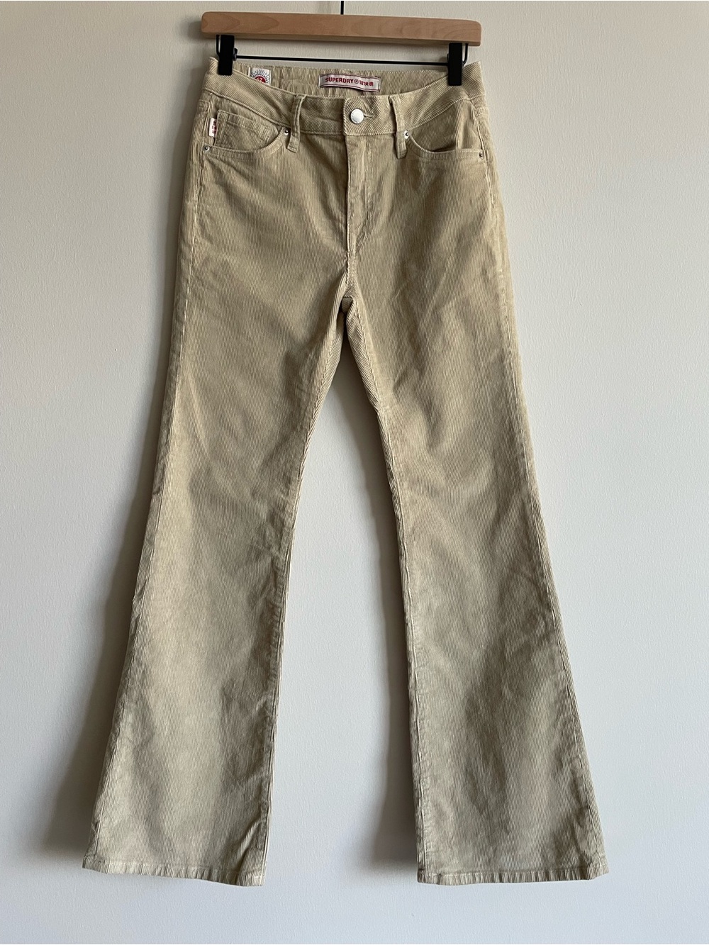 Superdry Japan corduroy flare pants beige tan baby wale light academia 28/31